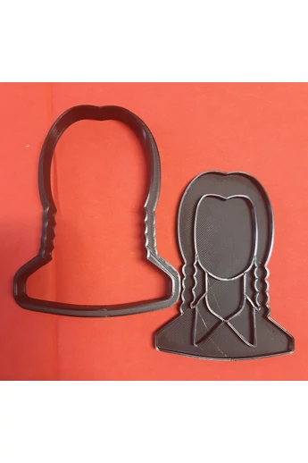 Sütiszaggató PLA 2 db-os Wednesday Addams kiszúró/nyomda 90 x 65 mm Sütiszaggató PLA 2 db-os Wednesday Addams kiszúró/nyomda 90 x 65 mm