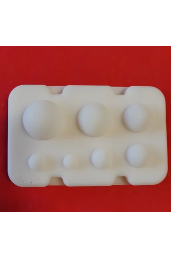 Szilikon mintázó : golyók, félgömbök,   9-10-13-16-20-25-28 mm.