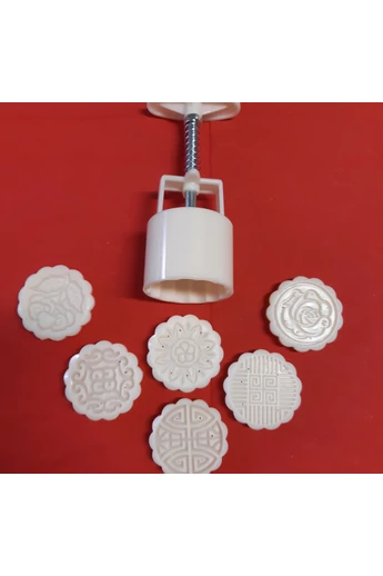 Kör alakú kiszúró virág pecséttel, 6+1 db.