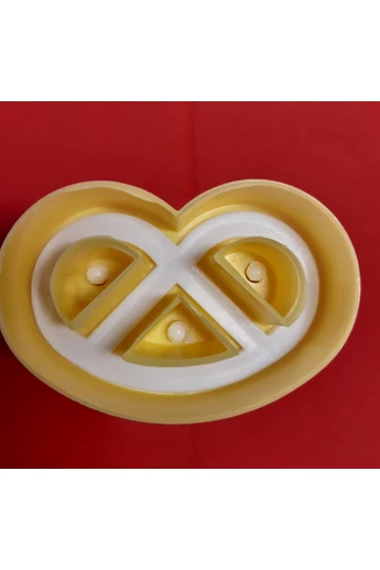 Műanyag perec kiszúró