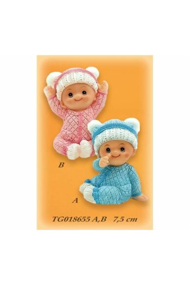Keresztelői dísz TG018655 ülő baba kék vagy rózaszín sapkás